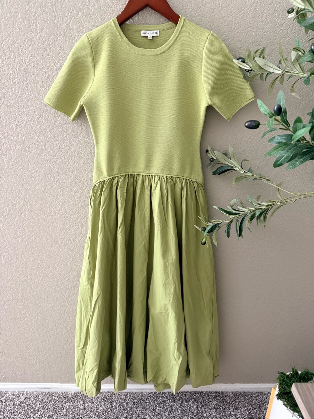 NOWT Moon River Green Mixed Media Knit Drop Waist Midi Dress